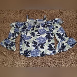 INC Internacional Concepts floral top